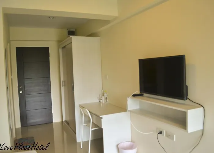 Hotel @love Place 3*